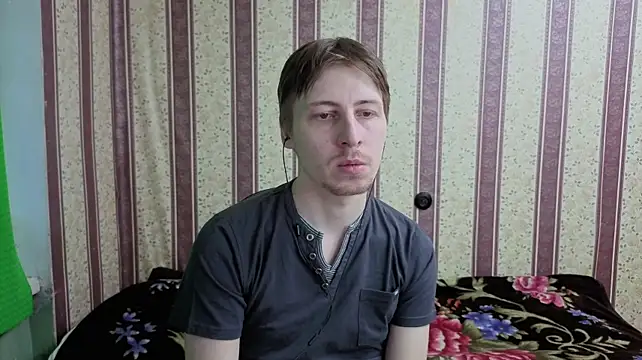 Darien_Brown Show in webcam
