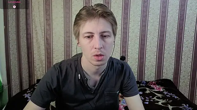 הופעת וובקאם של Darien_Brown