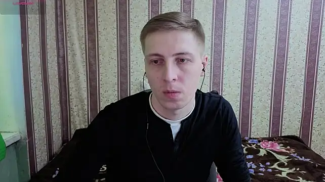 Darien_Brown: вебкам-шоу