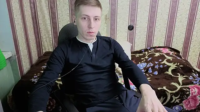 Pokazy przed kamerką – Darien_Brown