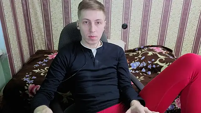 Darien_Brown Show in webcam