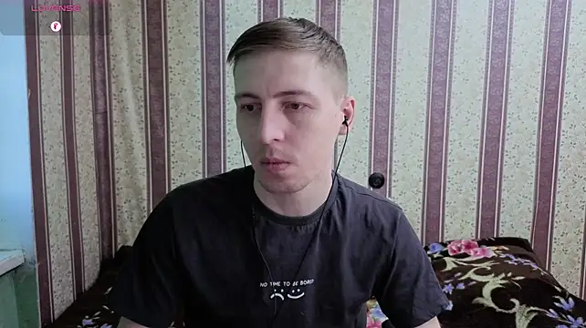 Pokazy przed kamerką – Darien_Brown