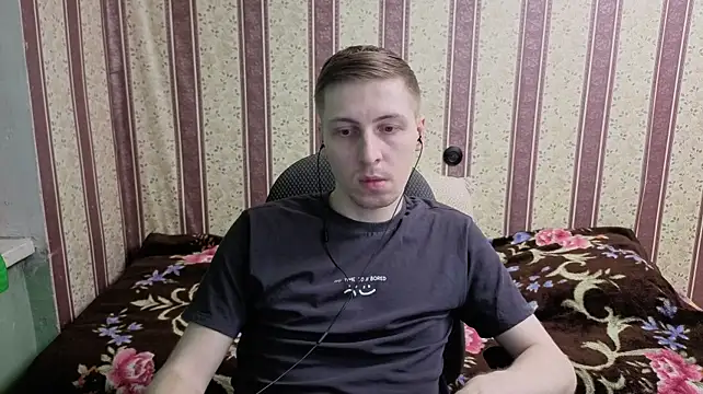 Darien_Brown Show in webcam