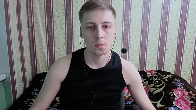 Darien_Brownn Webbikameraesitys
