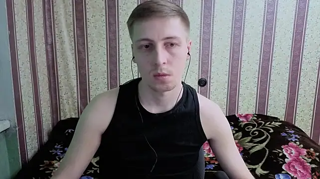Darien_Brownn Webbikameraesitys