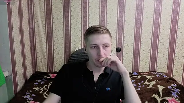 Darien_Brownn Webbikameraesitys