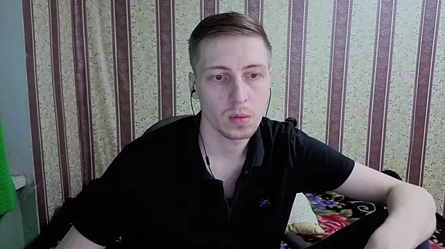 Darien_Brownn Webbikameraesitys