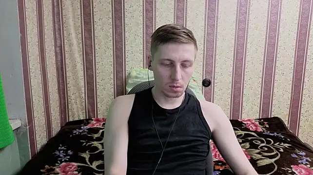 Pokazy przed kamerką – Darien_Brown