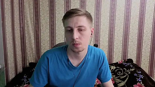 Pokazy przed kamerką – Darien_Brown