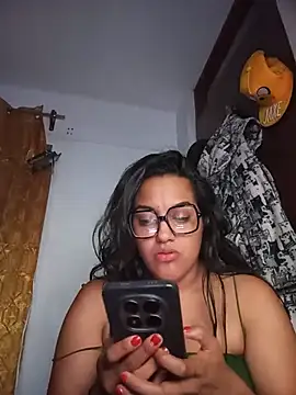 marypaula Adlı Modelin Canlı XXX Sohbeti