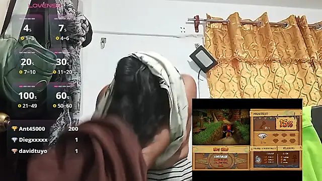 צ'אט XXX בשידור חי של marypaula