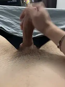 aleeebigcum Webcam show