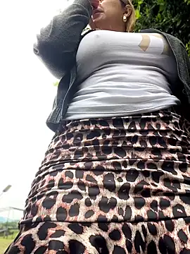 sammyqueenx21's Webcam Show