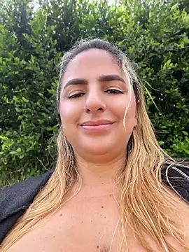 sammyqueenx21's Webcam Show