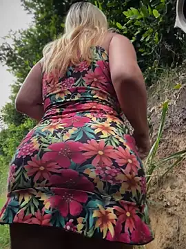 sammyqueenx21 Webcam Show