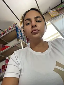 sammyqueenx21 Show in webcam
