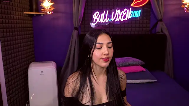 bull_vixen2001 在線直播表演