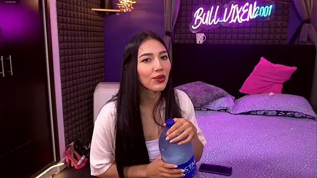 bull_vixen2001 网络视讯表演