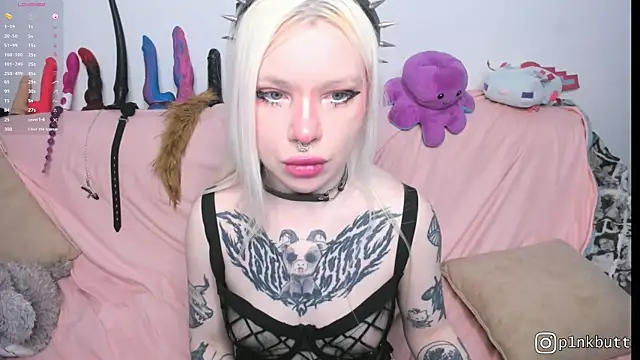 HelenGoat's Live XXX Chat