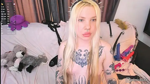 HelenGoat's Live XXX Chat