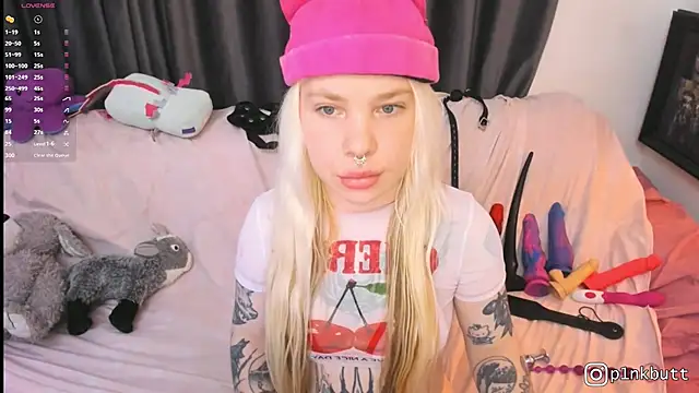 XXX chat uživo modela HelenGoat