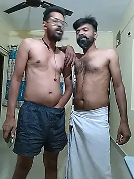 Indiaguy4uのライブXXXチャット