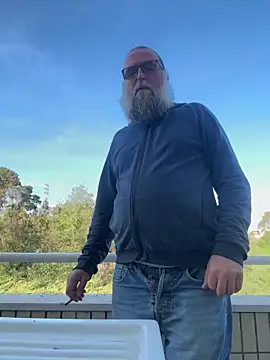 Pokazy przed kamerką – Noitelivre