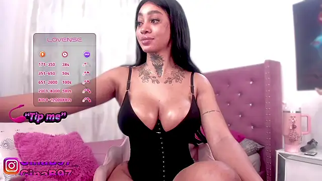 GinnaBolton Live XXX-Chat