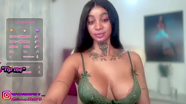 GinnaBolton XXX чат на живо
