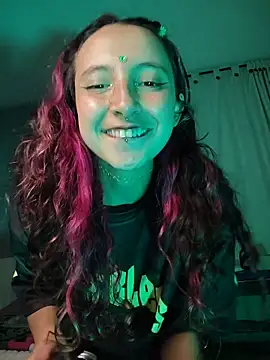 _Laary_Lily লাইভ XXX চ্যাট