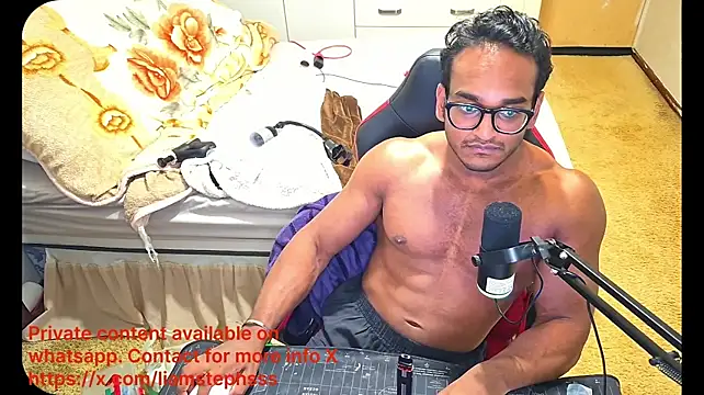 Theothermofo1 Show in webcam