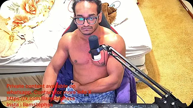 Theothermofo1 webcam show