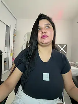 ValleryParker's Live XXX Chat