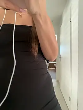 TheCinderella live XXX chat
