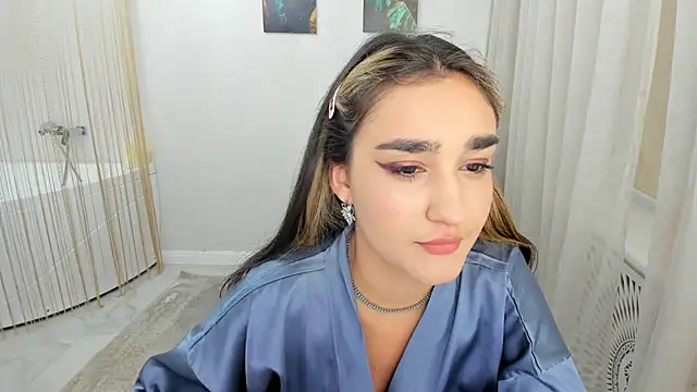 Chat XXX en directo de GoldenHeart_1