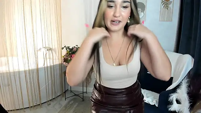 GoldenHeart_1 Chat XXX in diretta