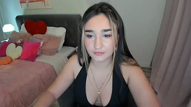 XXX chat uživo modela GoldenHeart_1