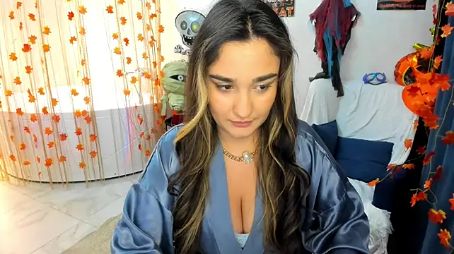 GoldenHeart_1's Live XXX Chat