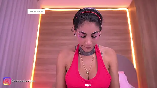 Chatroom XXX en direct de danna_berlin_