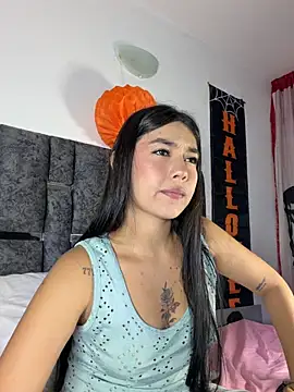 แชท XXX สดของ Natasharuso