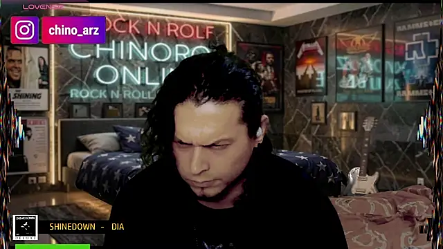 chino_roz Show Webcam