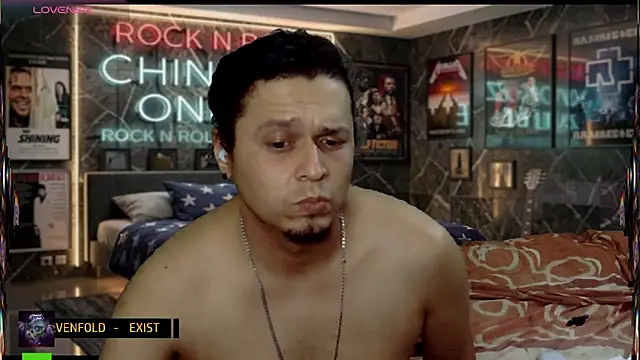 chino_roz Webcam-Show