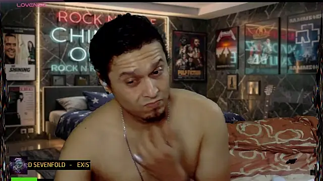 chino_roz Webcam Show