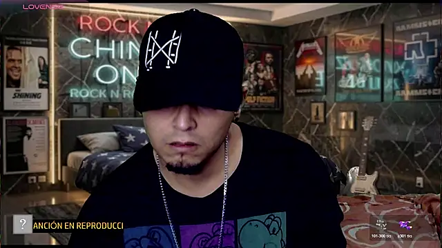 chino_roz Webcam-Show