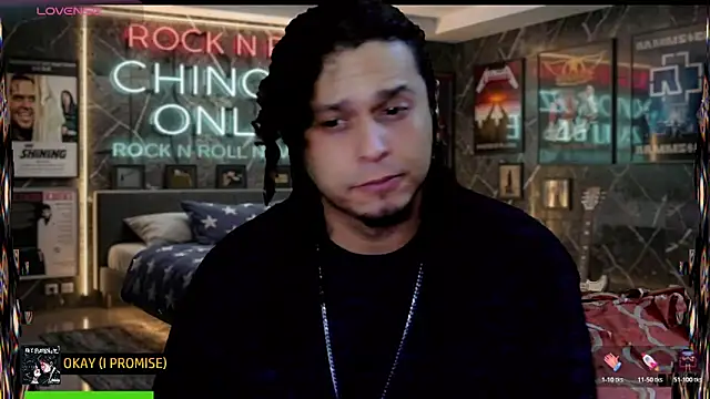 chino_roz Show in webcam