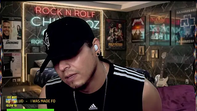 chino_roz Webcam-Show