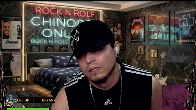 chino_roz Webcam-Show