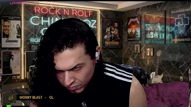 chino_roz webkamerás műsora