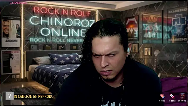 chino_roz Chat XXX in diretta