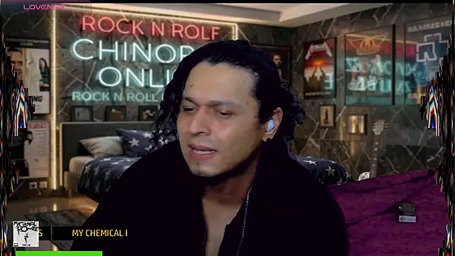 chino_roz's Webcam Show
